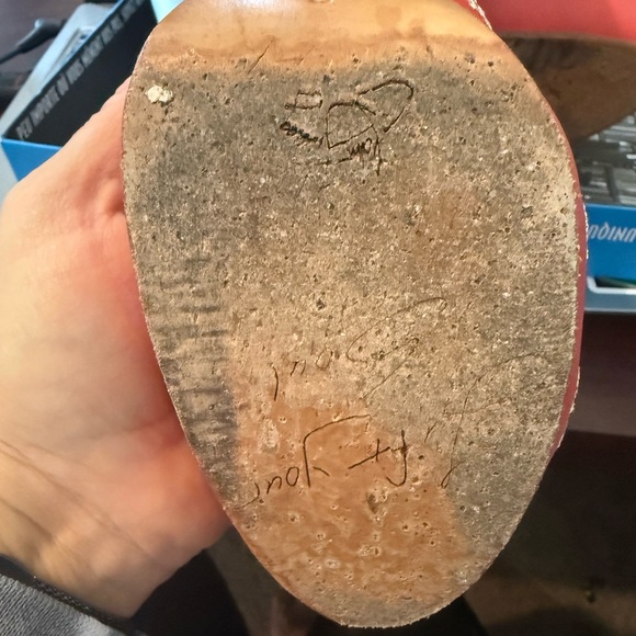 John Fluevog Red and Cream Embroidered Heels - Picture 8 of 11